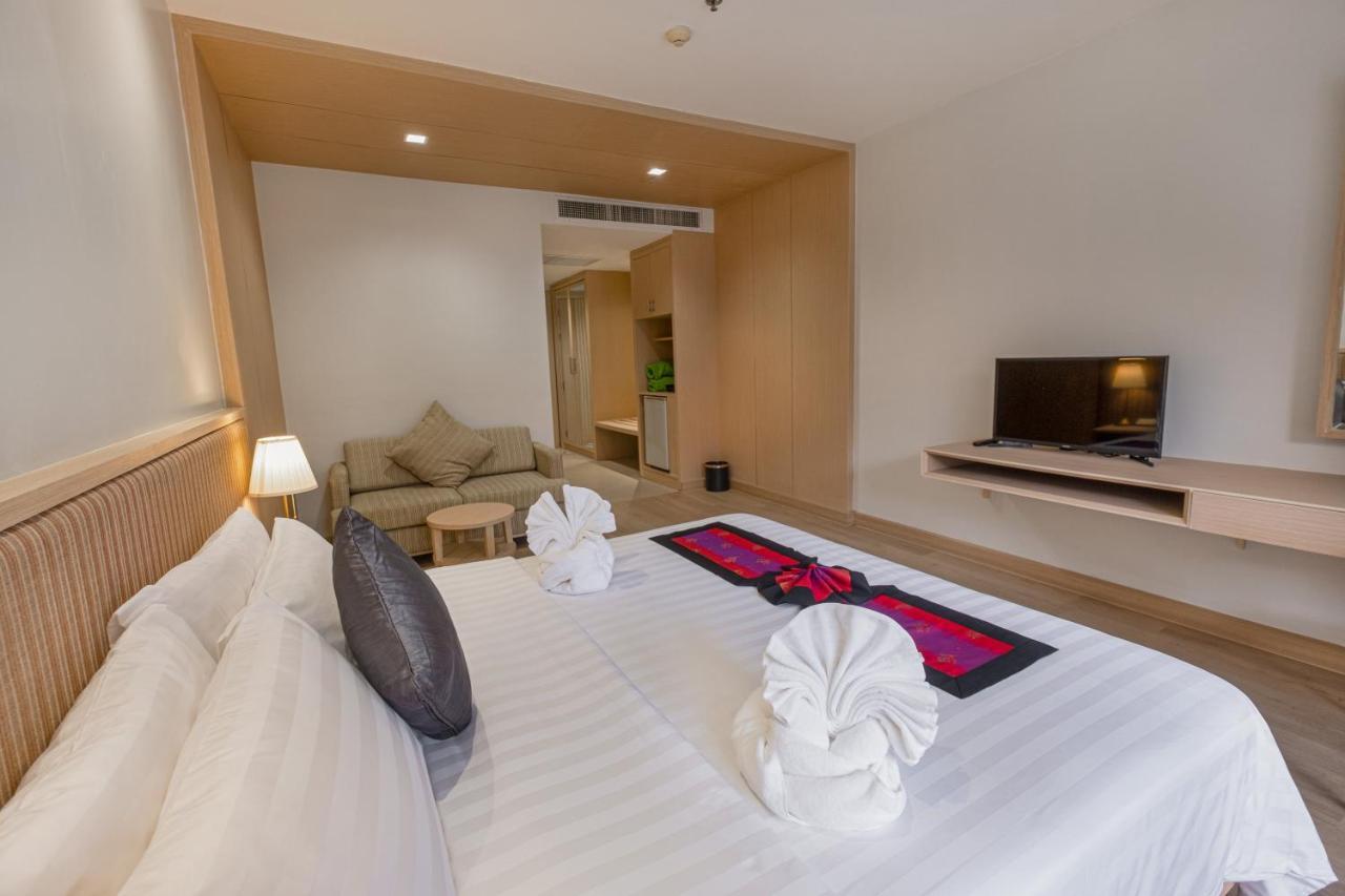 Art Patong Residence 布吉 外观 照片
