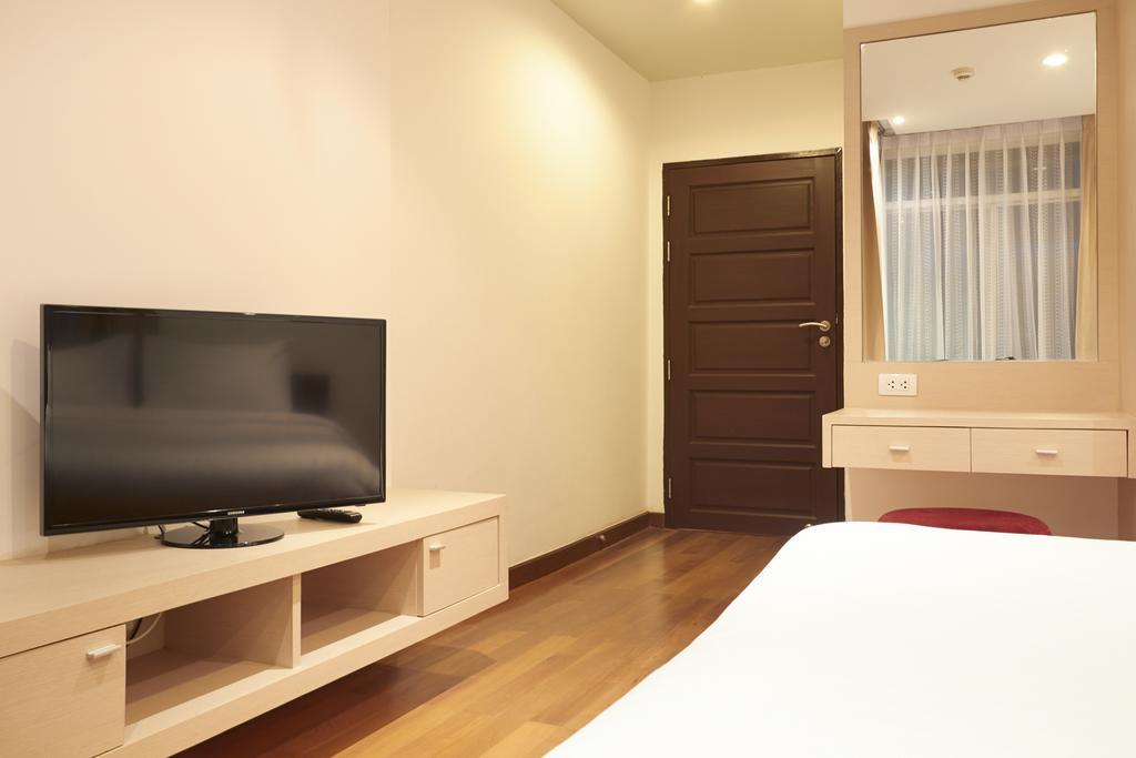 Art Patong Residence 布吉 外观 照片