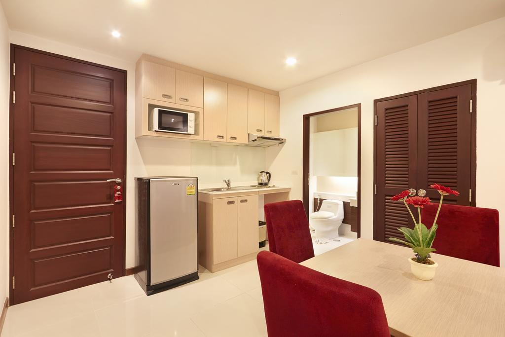 Art Patong Residence 布吉 外观 照片