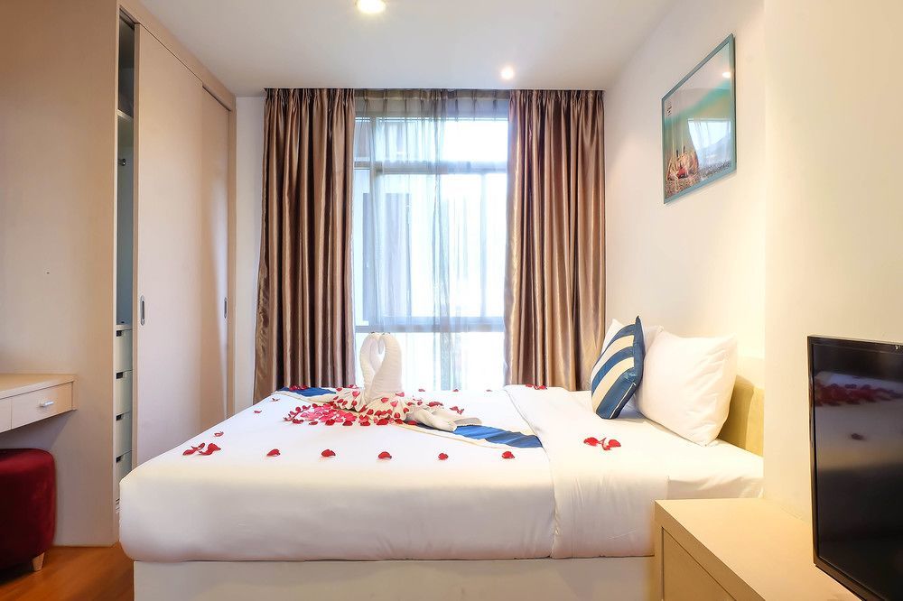 Art Patong Residence 布吉 外观 照片